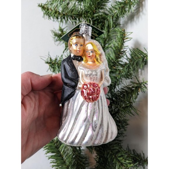 Bridal Couple Retired Old World Christmas Ornament - Picture 2 of 6
